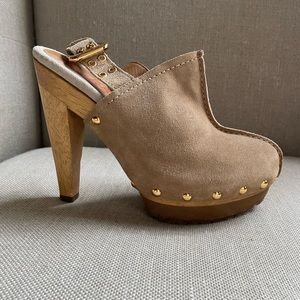Michael Kors Claudia Suede Clogs size 7.5